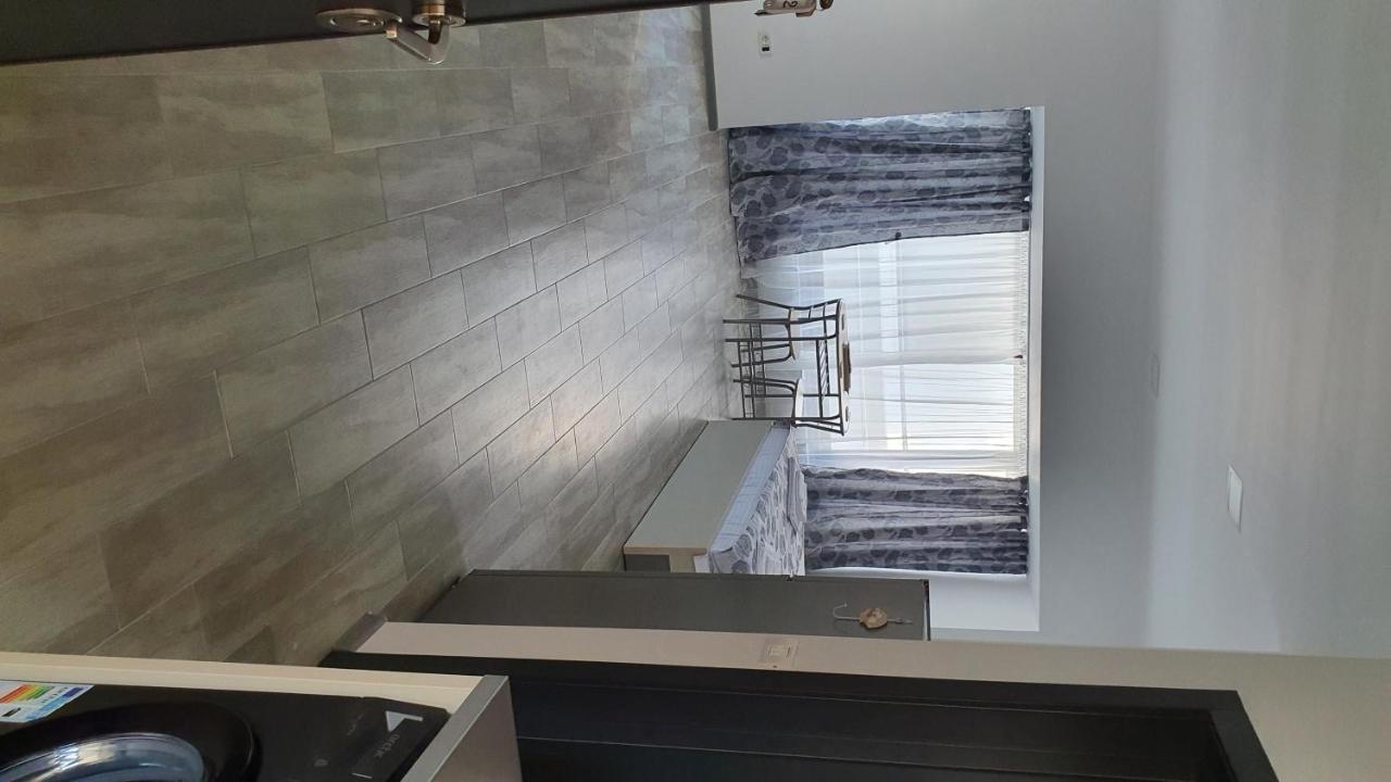شقة Năvodari  في Casa Andi المظهر الخارجي الصورة
